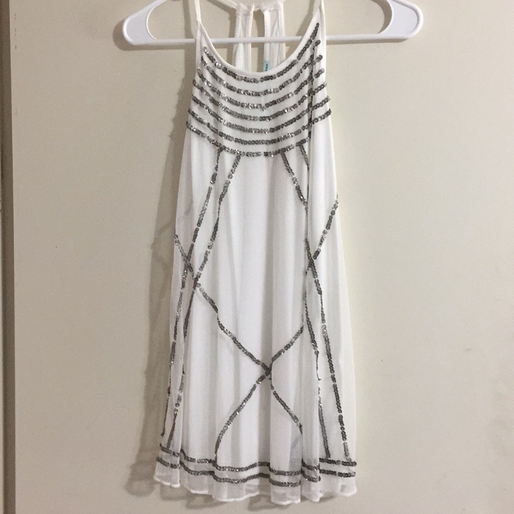 Like New Sequence Tank